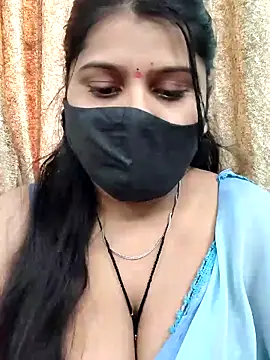 Hotty-simran online show from 4, 12, 2025