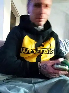 Snapshot of Schabernack1990 chatting on 11, 2, 2025 Schabernack1990 online show from 11, 2, 2025