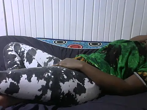 Sexy baby004 online show from 23, 9, 2025