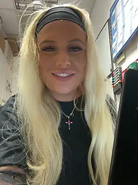 Snapshot of Arabellalee23 chatting on 7, 1, 2025 Arabellalee23 online show from 7, 1, 2025