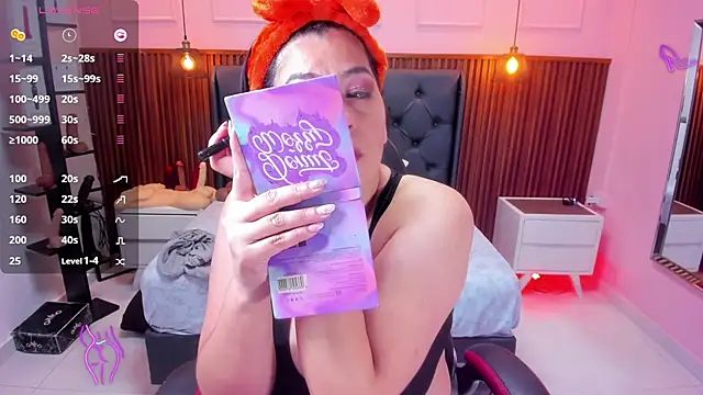 Snapshot of MEYLAGIA chatting on 28, 11, 2025 MEYLAGIA online show from 28, 11, 2025