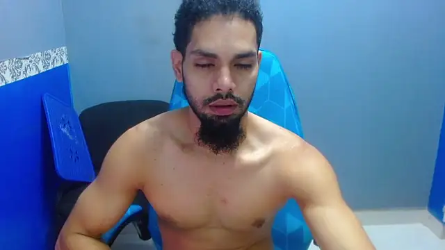 Snapshot of Amir_Abdull chatting on 31, 10, 2025 Amir Abdull online show from 31, 10, 2025