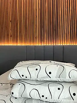 Snapshot of EmiilyAdams_ chatting on 3, 12, 2025 EmiilyAdams online show from 3, 12, 2025