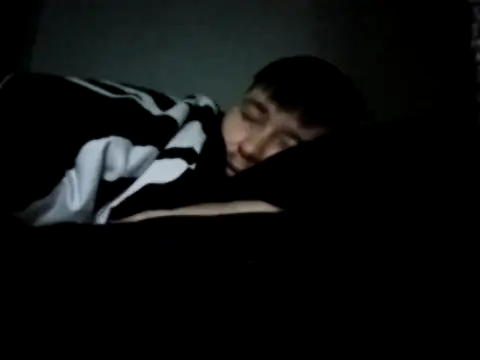 Snapshot of bisexualboy05 chatting on 22, 9, 2025 bisexualboy05 online show from 22, 9, 2025