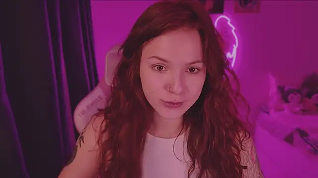 Snapshot of Elsie_Ginger chatting on 10, 12, 2024 Elsie Ginger online show from 10, 12, 2024