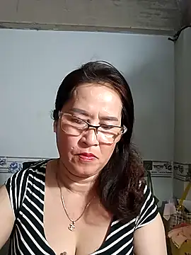 Snapshot of phnz chatting on 28, 1, 2025 phnz online show from 28, 1, 2025