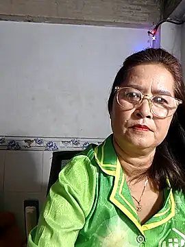 Snapshot of phnz chatting on 25, 10, 2025 phnz online show from 25, 10, 2025