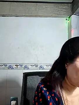 Snapshot of phnz chatting on 15, 11, 2025 phnz online show from 15, 11, 2025