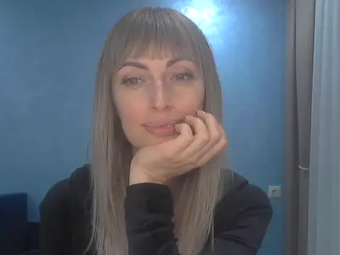 Snapshot of EffectMaya chatting on 18, 4, 2026 EffectMaya online show from 18, 4, 2026