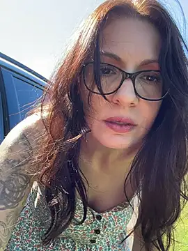 BeautifulMesss online show from 28, 9, 2025