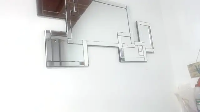 Snapshot of Madeline_Woods chatting on 14, 11, 2025 Madeline Woods online show from 14, 11, 2025