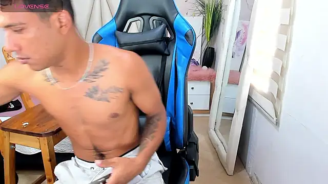 Backsex boy online show from 8, 2, 2025