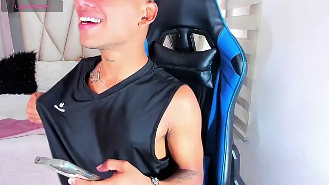 Backsex boy online show from 24, 2, 2025