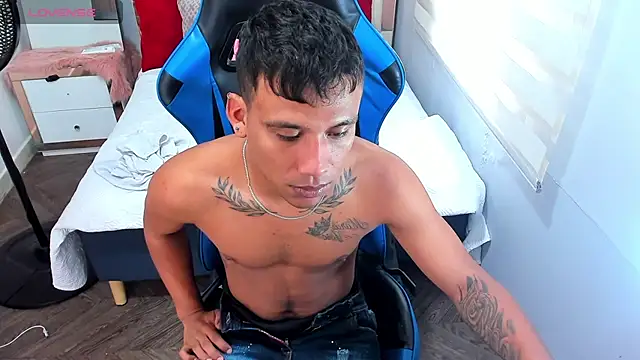 Backsex boy online show from 13, 10, 2025