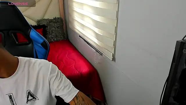 Backsex boy online show from 31, 10, 2025