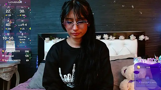 NayeCloud online show from 13, 3, 2025