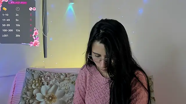 NayeCloud online show from 4, 3, 2026