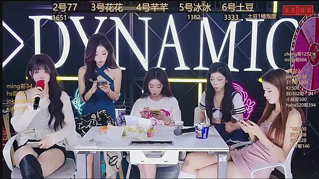 NEW-girl520 online show from 11, 3, 2025