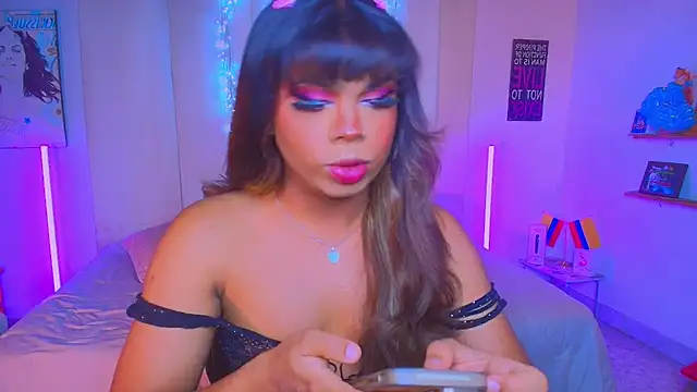 CuteRomi online show from 10, 9, 2025