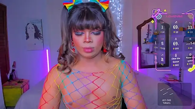 CuteRomi online show from 19, 11, 2025