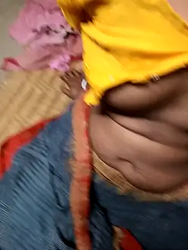 Snapshot of hairipussy2 chatting on 22, 2, 2025 hairipussy2 online show from 22, 2, 2025