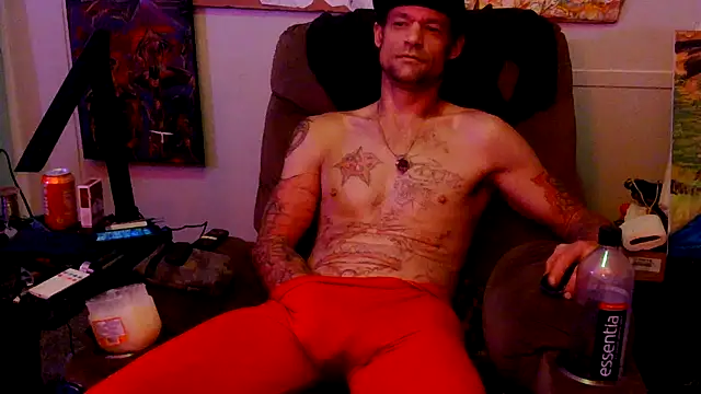 Snapshot of TheOneYouLove69 chatting on 13, 3, 2025 TheOneYouLove69 online show from 13, 3, 2025