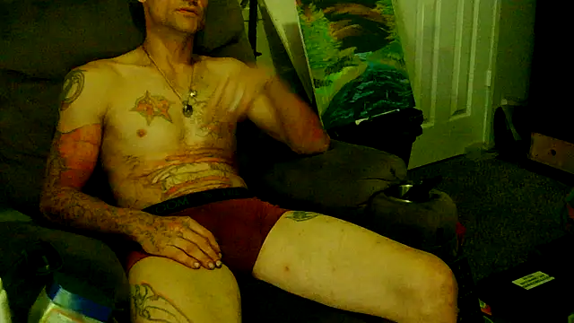 Snapshot of TheOneYouLove69 chatting on 19, 3, 2025 TheOneYouLove69 online show from 19, 3, 2025