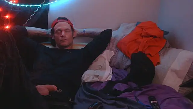 Snapshot of TheOneYouLove69 chatting on 10, 10, 2025 TheOneYouLove69 online show from 10, 10, 2025