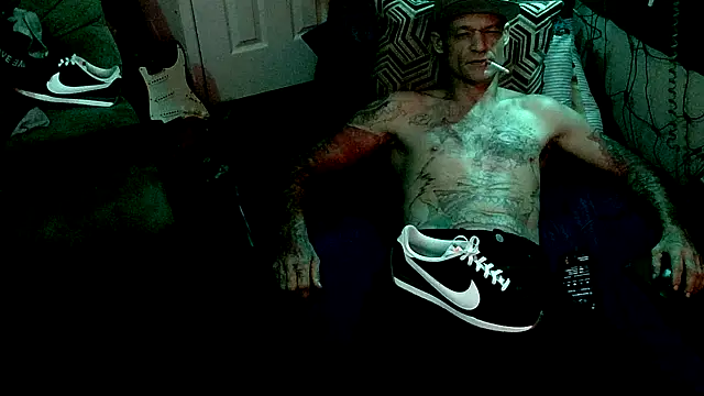 Snapshot of TheOneYouLove69 chatting on 10, 2, 2026 TheOneYouLove69 online show from 10, 2, 2026