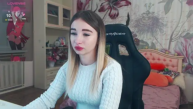 Viky Love  online show from 5, 12, 2024
