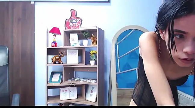 Snapshot of Jasmin_Skinny chatting on 7, 1, 2025 Jasmin Skinny online show from 7, 1, 2025