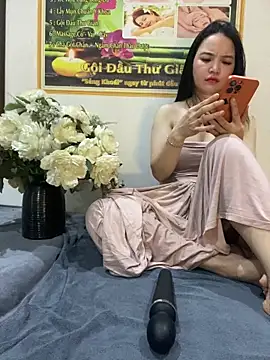 LiLi-Kirix99 online show from 29, 5, 2026