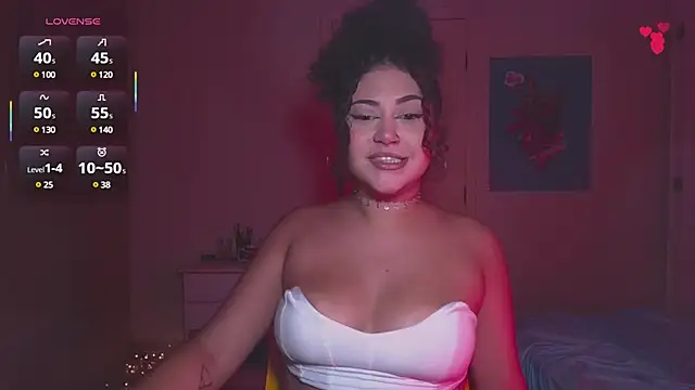 Snapshot of ann4montez_ chatting on 14, 2, 2025 ann4montez online show from 14, 2, 2025