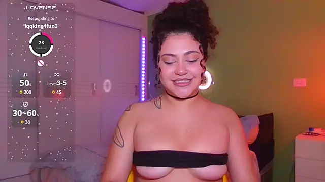 Snapshot of ann4montez_ chatting on 28, 11, 2025 ann4montez online show from 28, 11, 2025