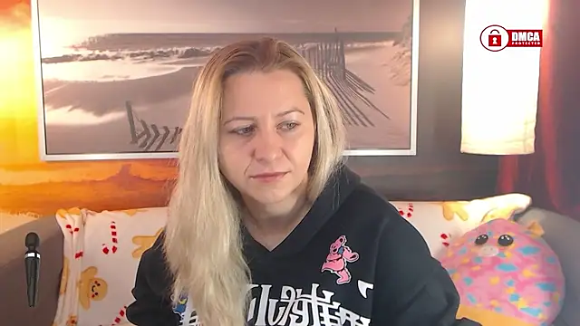 Snapshot of BigBoobsARRI chatting on 5, 12, 2024 BigBoobsARRI online show from 5, 12, 2024