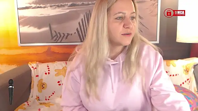 Snapshot of BigBoobsARRI chatting on 6, 12, 2024 BigBoobsARRI online show from 6, 12, 2024