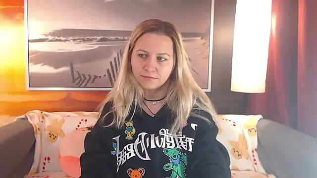 Snapshot of BigBoobsARRI chatting on 13, 12, 2024 BigBoobsARRI online show from 13, 12, 2024