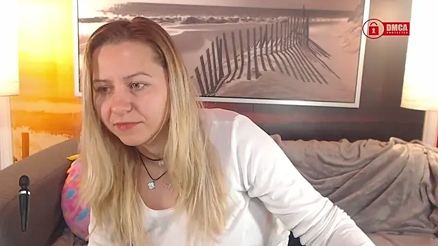 Snapshot of BigBoobsARRI chatting on 17, 1, 2025 BigBoobsARRI online show from 17, 1, 2025