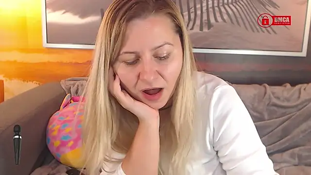 Snapshot of BigBoobsARRI chatting on 17, 1, 2025 BigBoobsARRI online show from 17, 1, 2025