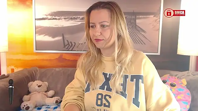 Snapshot of BigBoobsARRI chatting on 19, 2, 2025 BigBoobsARRI online show from 19, 2, 2025