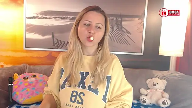 Snapshot of BigBoobsARRI chatting on 19, 2, 2025 BigBoobsARRI online show from 19, 2, 2025