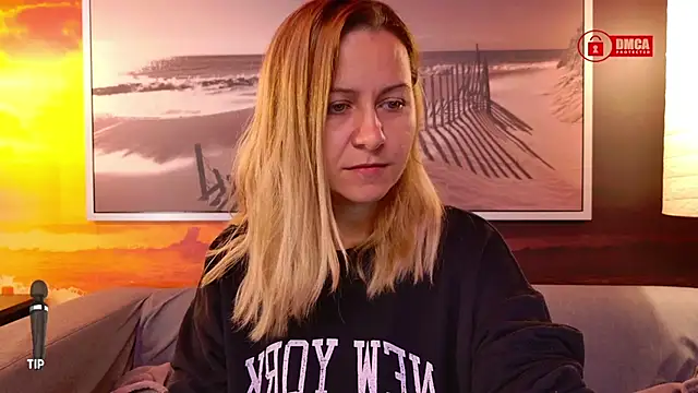 Snapshot of BigBoobsARRI chatting on 14, 10, 2025 BigBoobsARRI online show from 14, 10, 2025