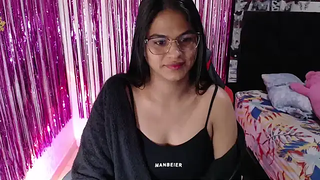 Snapshot of SweetAlmaa chatting on 26, 6, 2026 SweetAlmaa online show from 26, 6, 2026
