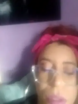 Snapshot of lorraine_alves_ferreira chatting on 21, 5, 2026 lorraine alves ferreira online show from 21, 5, 2026