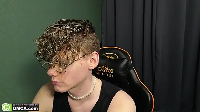 Snapshot of Keytaro chatting on 9, 2, 2026 Keytaro online show from 9, 2, 2026