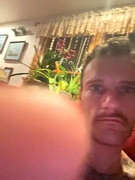 UnCuTupTheBuTT online show from 24, 9, 2025