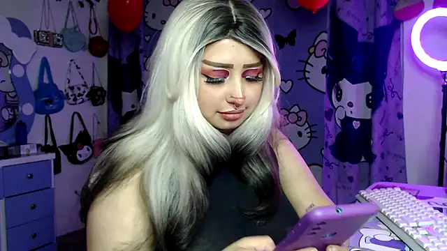 Snapshot of lussyevans24 chatting on 20, 2, 2026 lussyevans24 online show from 20, 2, 2026