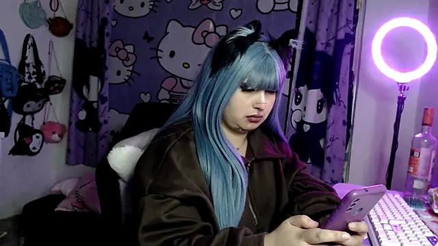Snapshot of lussyevans24 chatting on 3, 5, 2026 lussyevans24 online show from 3, 5, 2026