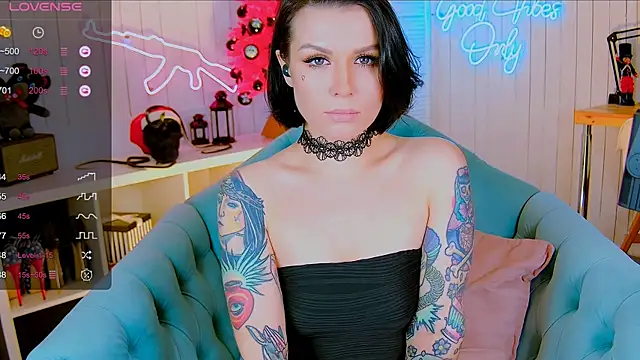 Snapshot of My_toys_pink chatting on 9, 1, 2025 My toys pink online show from 9, 1, 2025