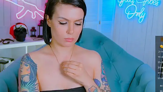 Snapshot of My_toys_pink chatting on 19, 1, 2025 My toys pink online show from 19, 1, 2025